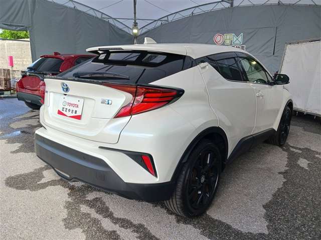 トヨタ C-HR
