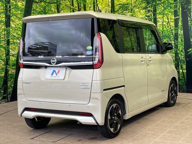 日産 ルークス