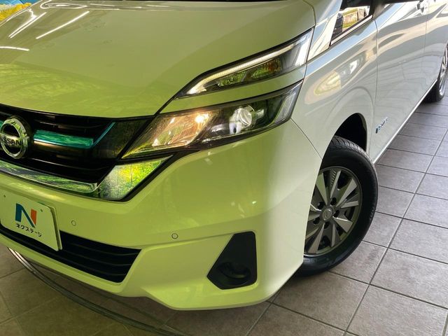 日産 セレナ