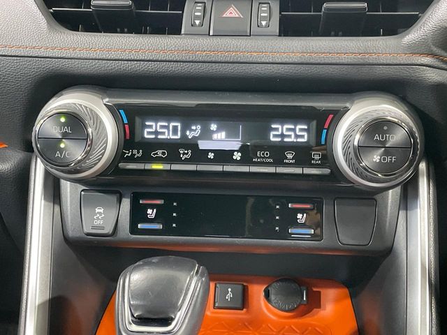 トヨタ RAV4