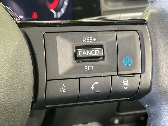 日産 ノートオーラ