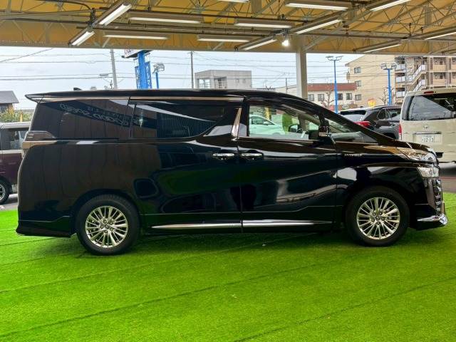 トヨタ ヴェルファイア