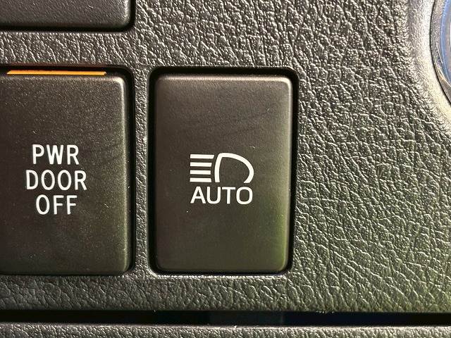 トヨタ ヴェルファイア