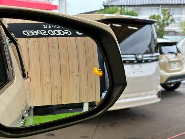 トヨタ ヴェルファイア