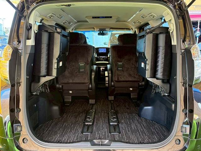 トヨタ ヴェルファイア