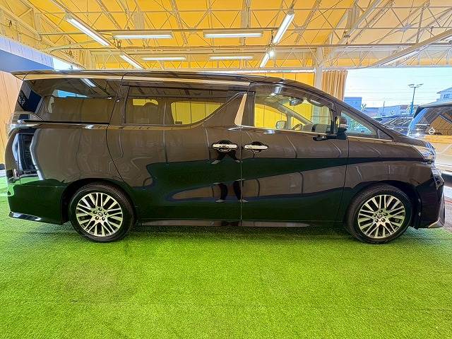 トヨタ ヴェルファイア