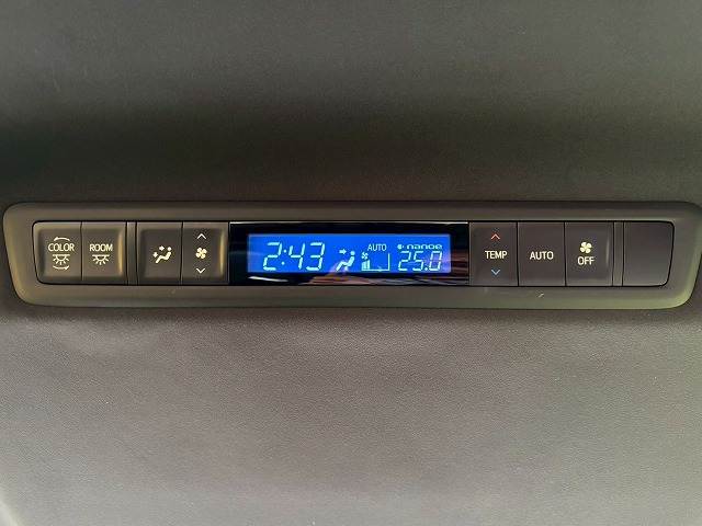 トヨタ ヴェルファイア