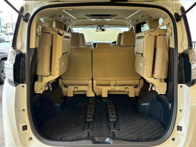 トヨタ ヴェルファイア