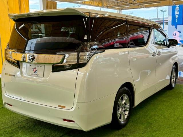 トヨタ ヴェルファイア