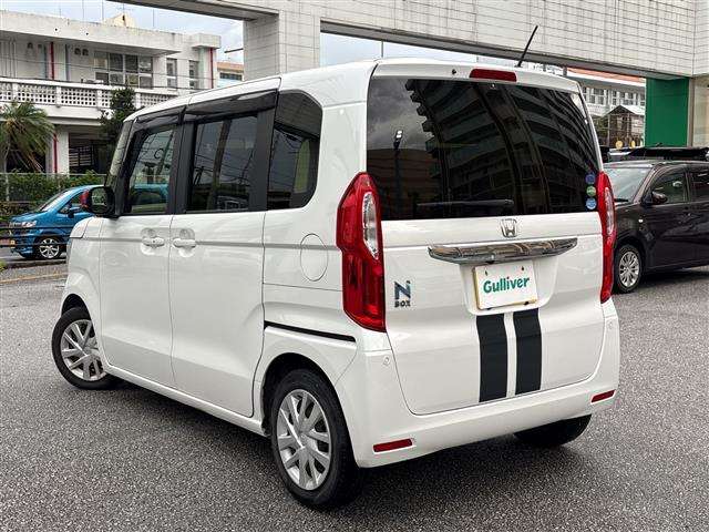 ホンダ N-BOX