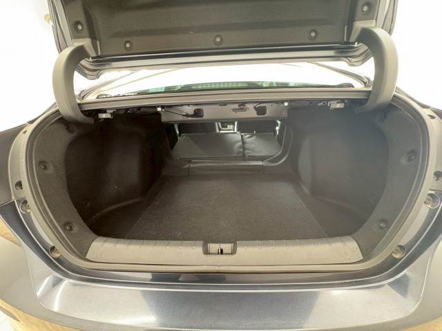 ホンダ インサイト