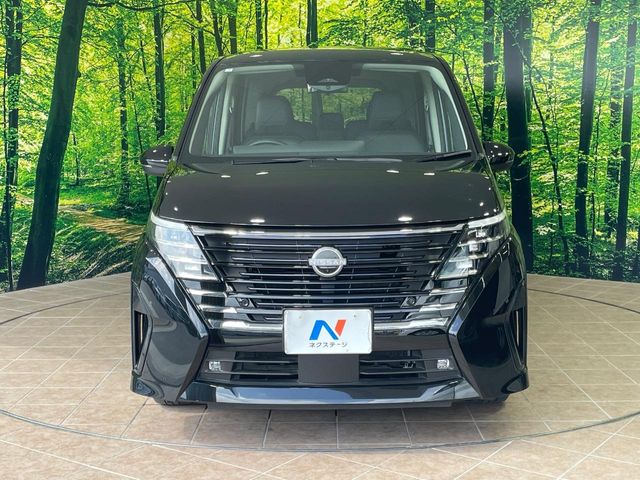 日産 セレナ