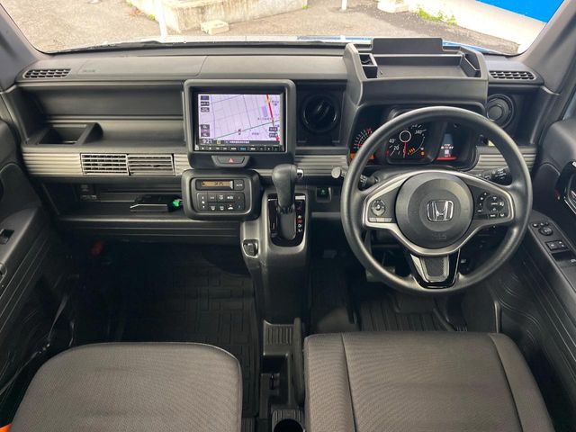 ホンダ N-VAN