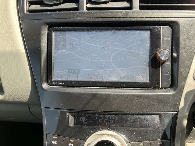 トヨタ プリウスα