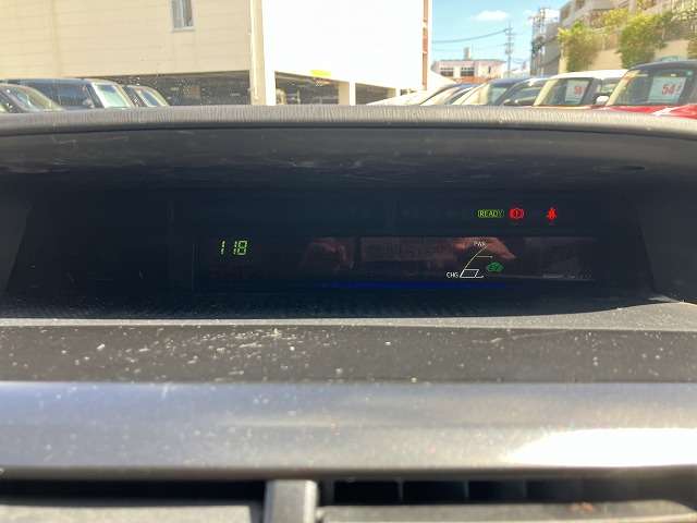 トヨタ プリウスα