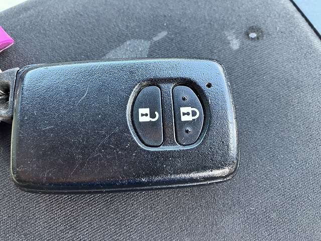 トヨタ プリウスα