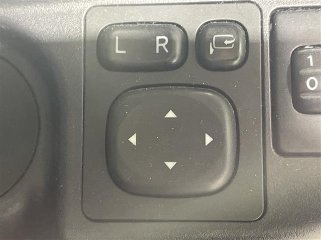 トヨタ アクア