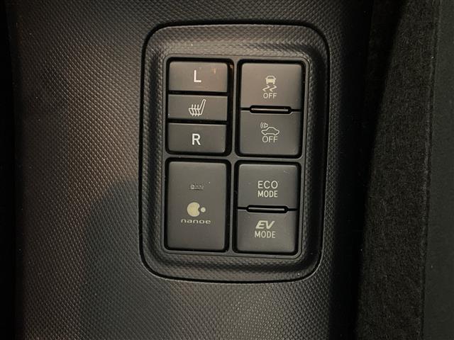 トヨタ アクア