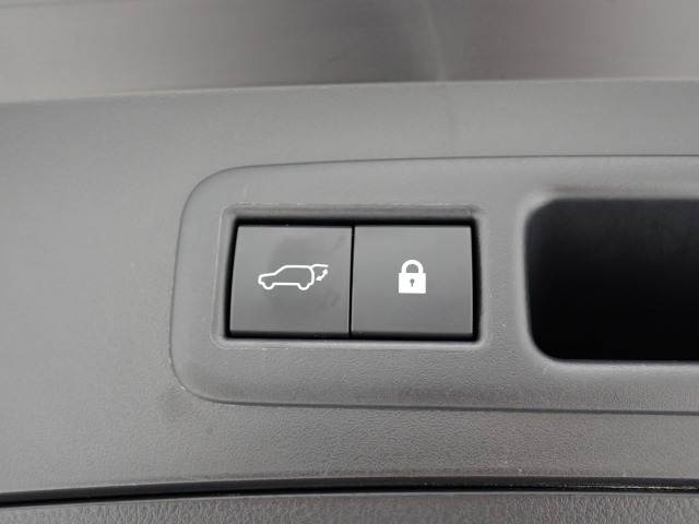 レクサス UX