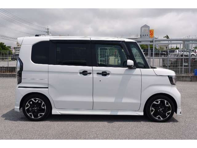ホンダ N-BOX