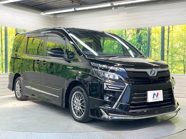 トヨタ ヴォクシー