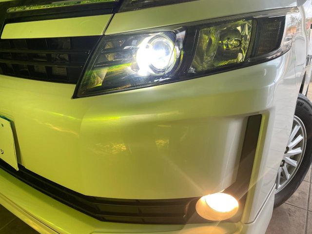 トヨタ ヴォクシー