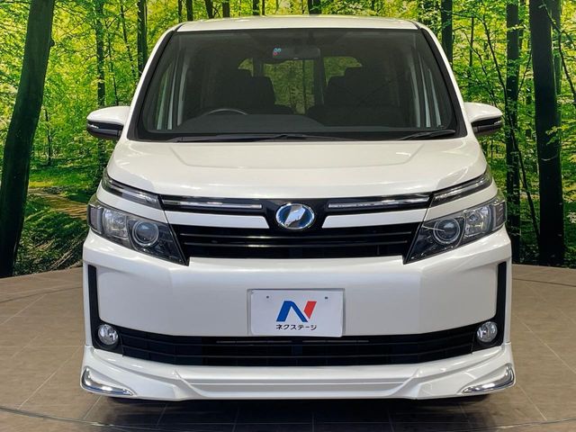 トヨタ ヴォクシー