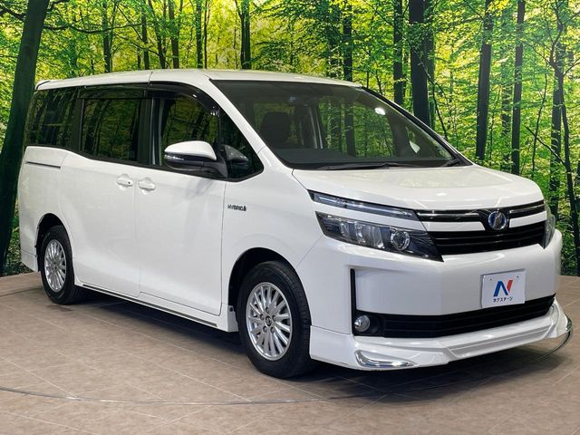 トヨタ ヴォクシー