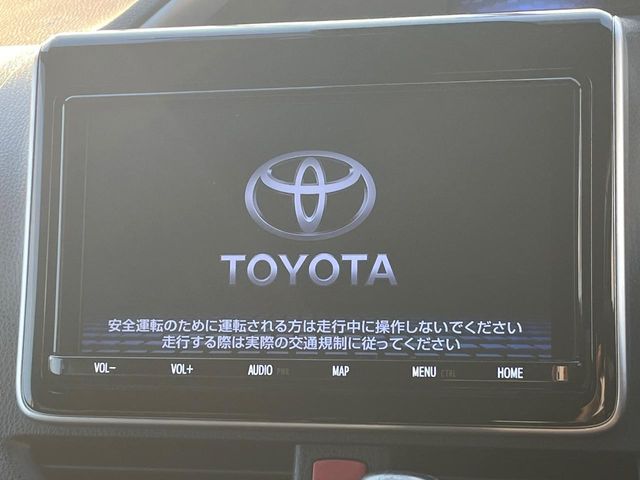 トヨタ ヴォクシー