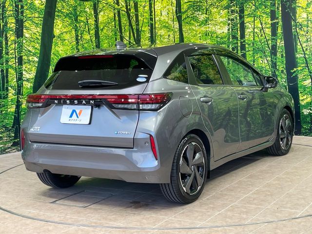 日産 ノートオーラ