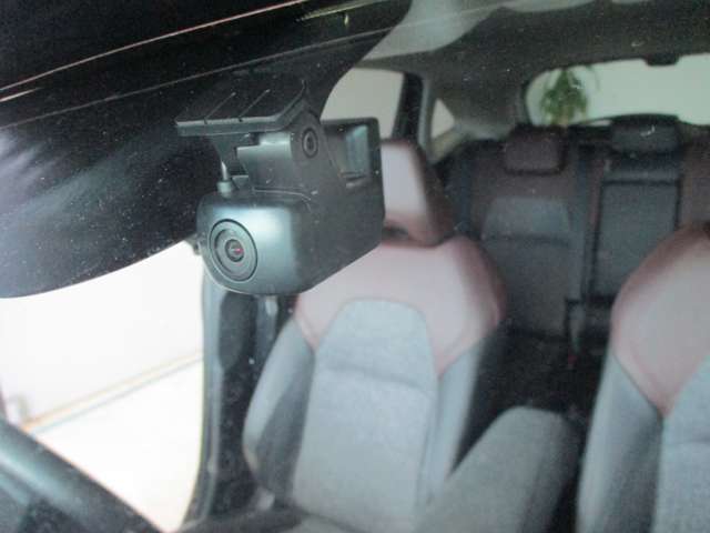 日産 ノートオーラ