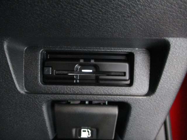 日産 ノートオーラ