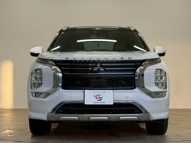 三菱 アウトランダー