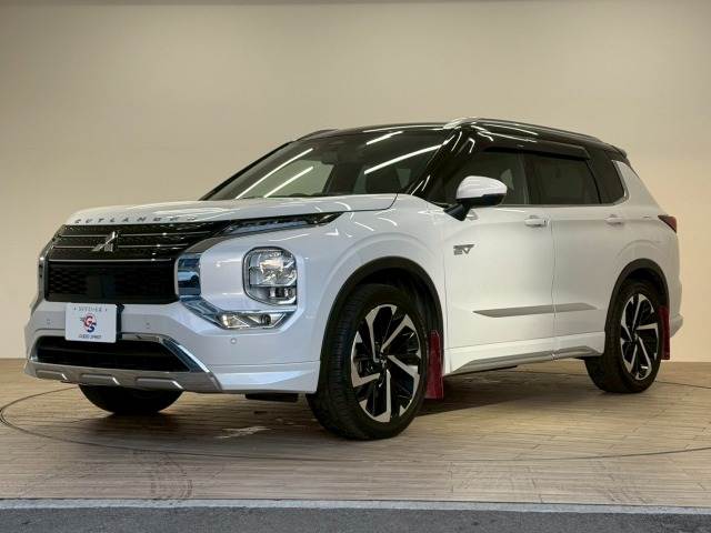 三菱 アウトランダー