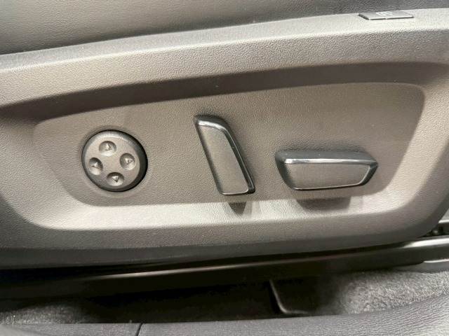 三菱 アウトランダー