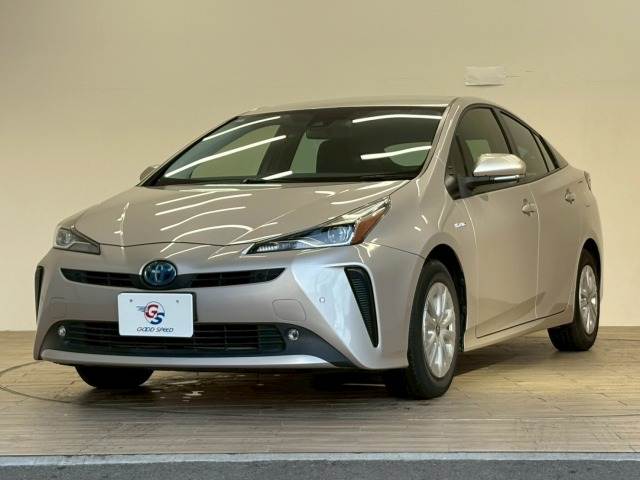 トヨタ プリウス