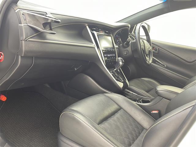 トヨタ ハリアー