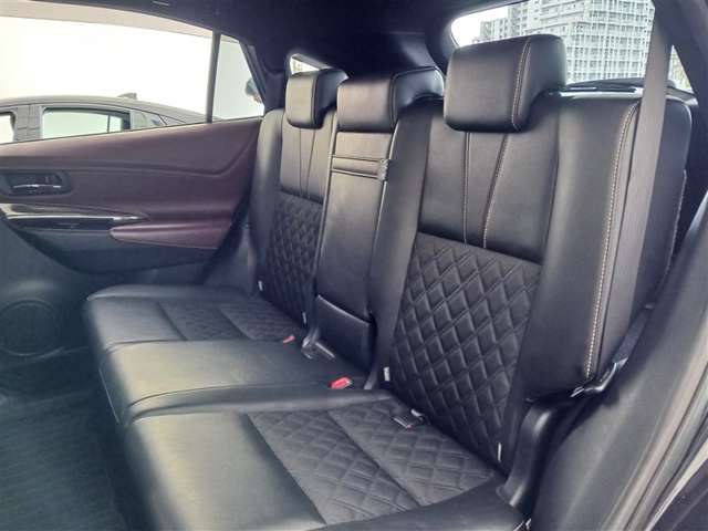 トヨタ ハリアー