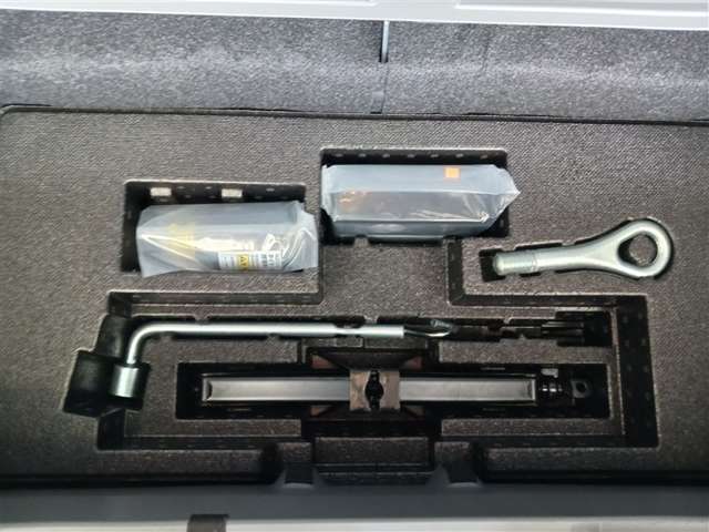 ダイハツ タフト