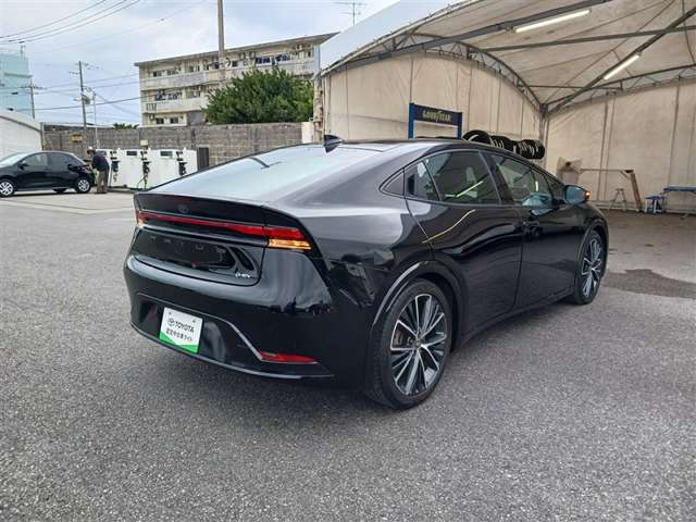 トヨタ プリウス