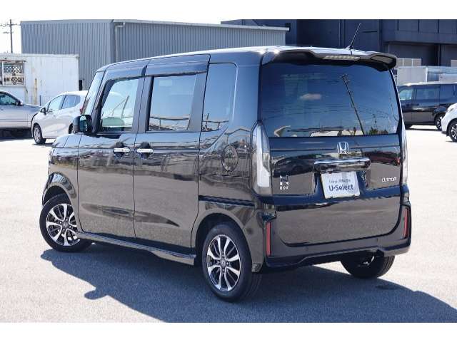 ホンダ N-BOX