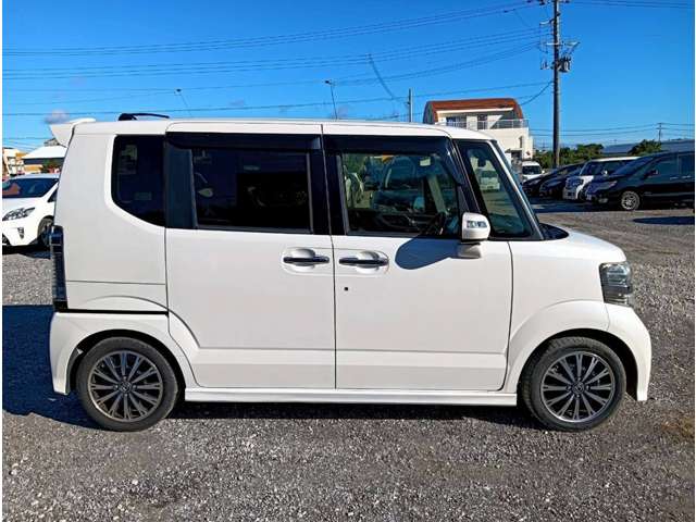ホンダ N-BOX