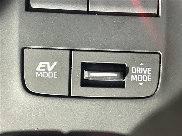 トヨタ ハリアーハイブリッド