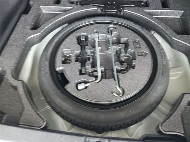 トヨタ カローラ