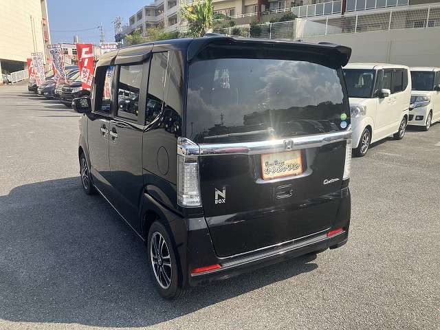ホンダ N-BOX