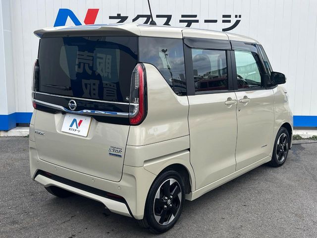 日産 ルークス