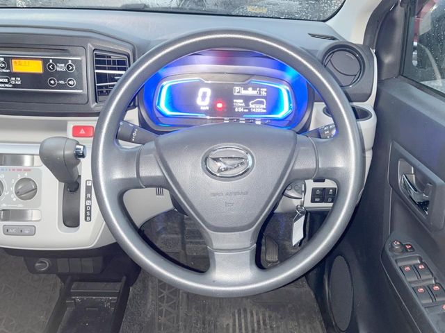 ダイハツ ミライース