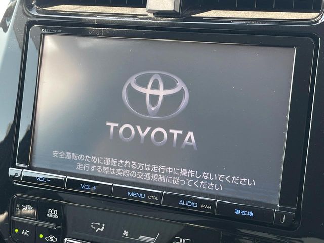 トヨタ プリウス