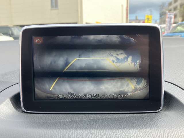 マツダ アクセラ