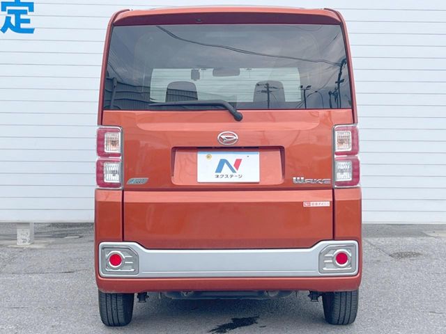 ダイハツ ウェイク